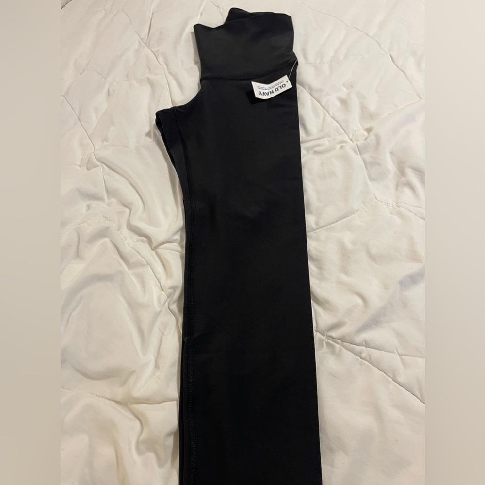 Old Navy Go Dri carpi leggings size XS